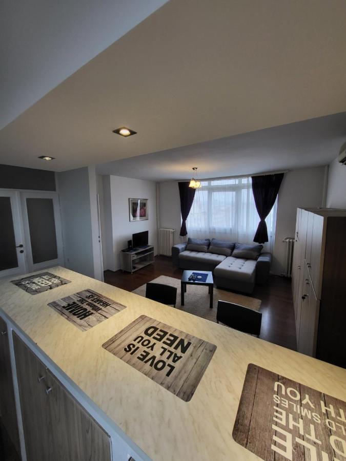 Apartman Nina Nis Exterior photo