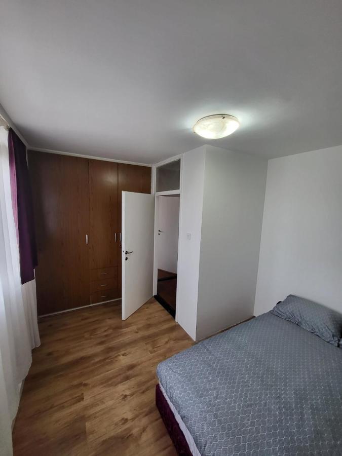 Apartman Nina Nis Exterior photo